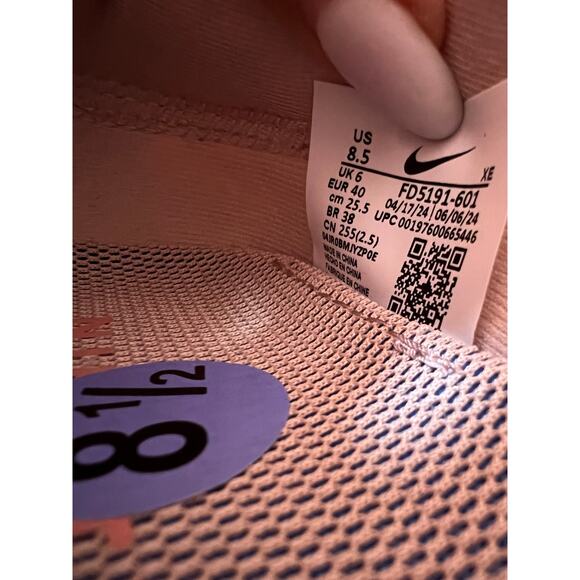 Nike ZoomX Zegama 2 Pink Oxford FD5191-601 Women's Size 8.5 - Picture 3 of 16